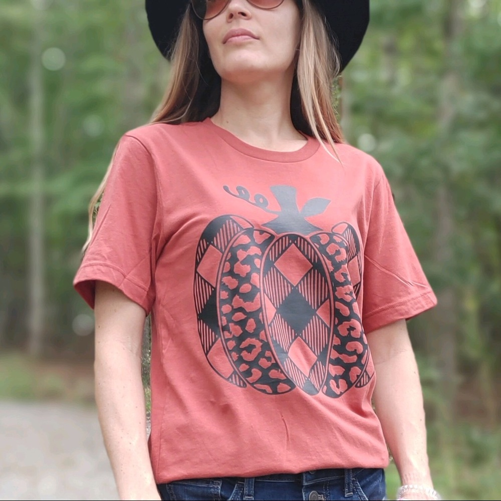 Plaid & Leopard Tee Pumpkin Tee - Heather Orange - Picture 3 of 3